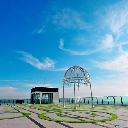 Shore Studio Rivercity View Malacca Extérieur photo
