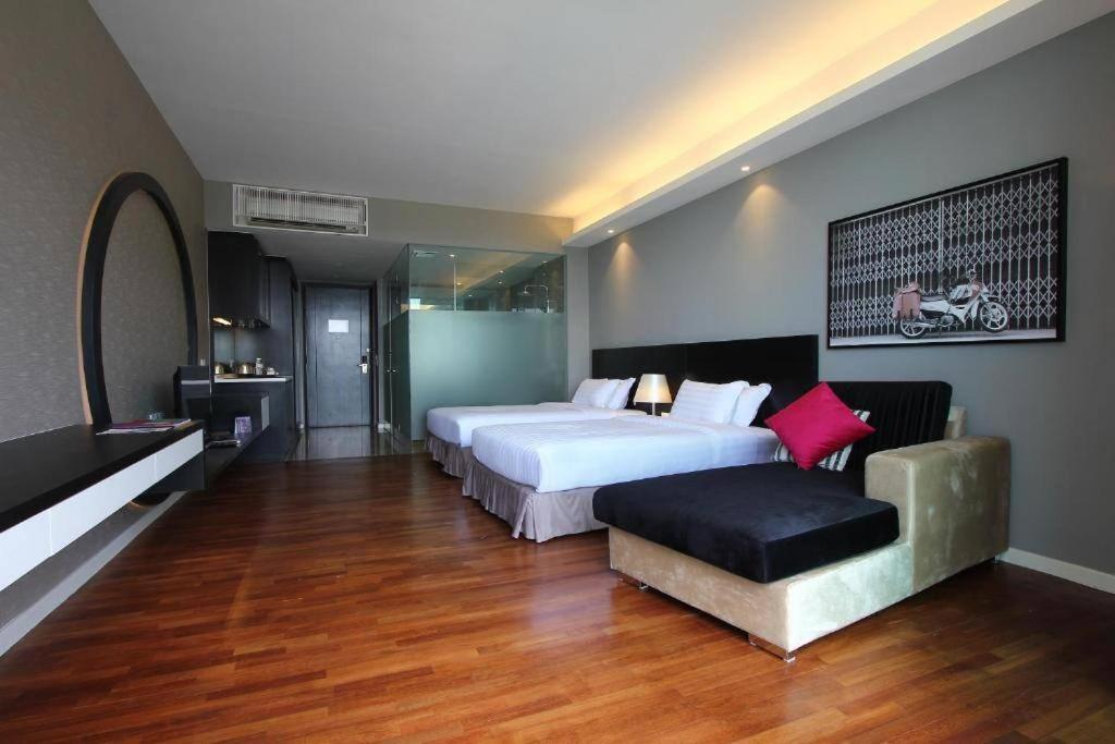 Shore Studio Rivercity View Malacca Extérieur photo
